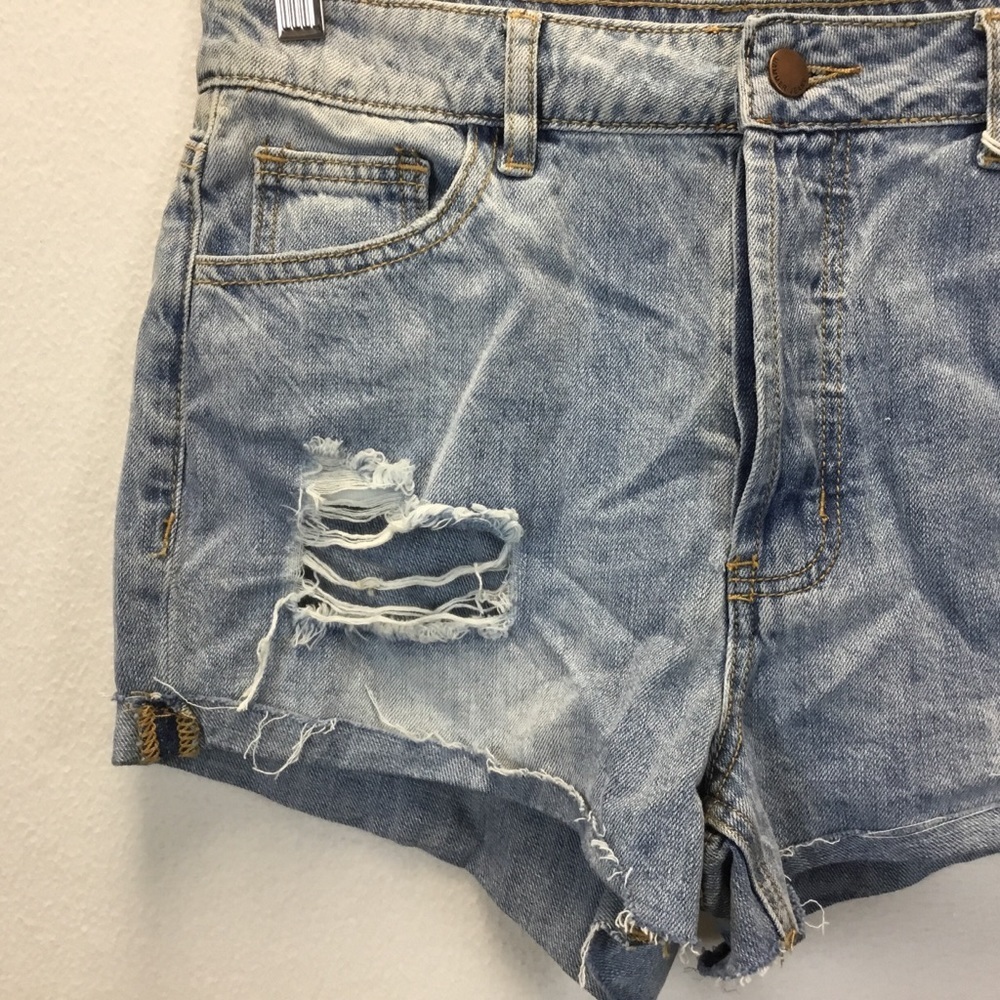 Hammer Jeans Los Angeles Distressed High Waisted Cut Off Jean Shorts - Picture 3 of 10